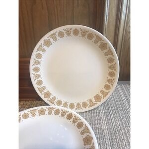(4) Piece CORELLE DINNER PLATE SET in the‎ "Butterfly Gold" FLOWER PATTERN
